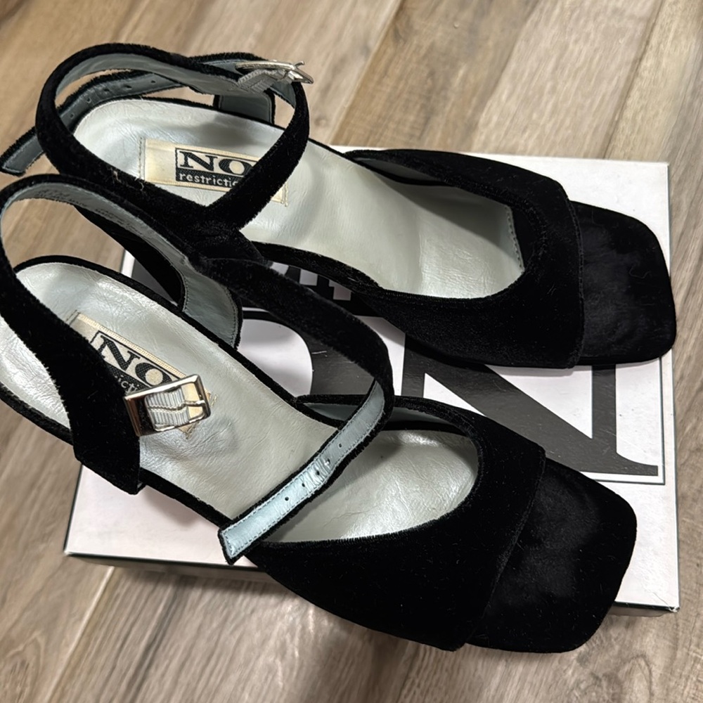 Black velvet heels